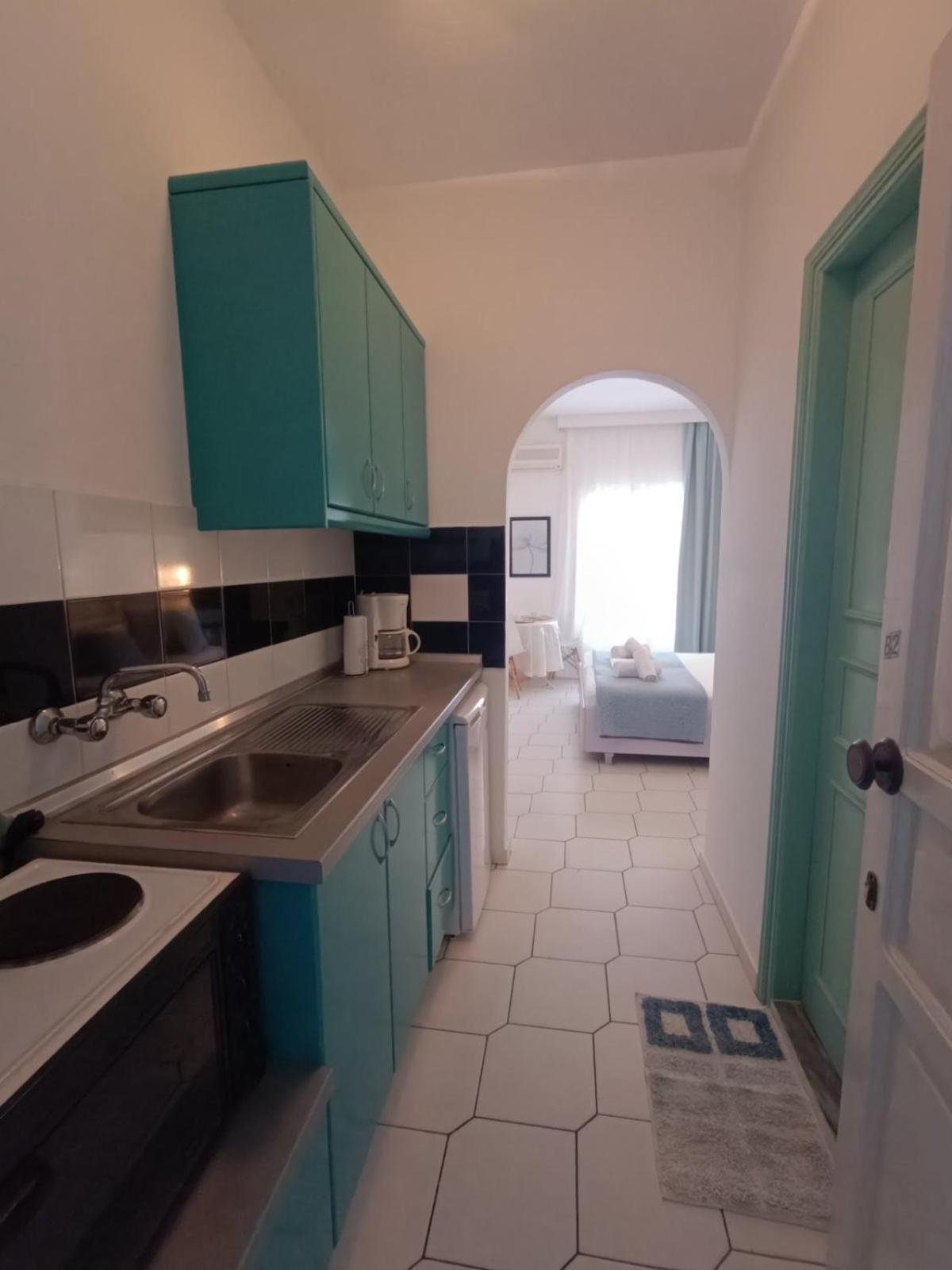 Philippos Apartments Acharavi  Ngoại thất bức ảnh