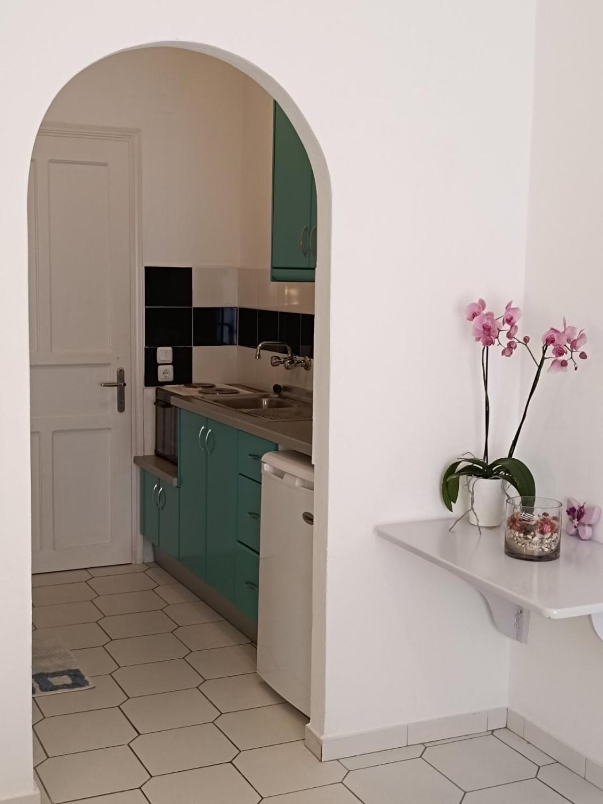 Philippos Apartments Acharavi  Ngoại thất bức ảnh