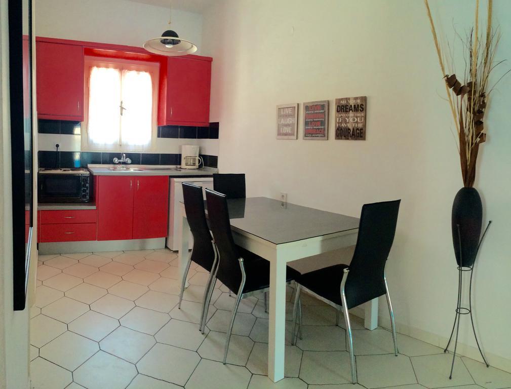 Philippos Apartments Acharavi  Ngoại thất bức ảnh